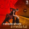 Download track A Media Luz