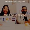 Download track Fun Jazz Guitar Trio - Vibe For Long Days