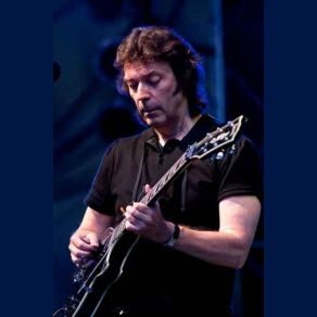 Download track Divided Self Steve Hackett, Squackett