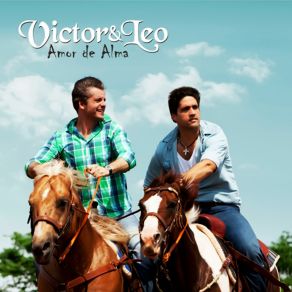 Download track Vitor E Léo Lu E Robertinho