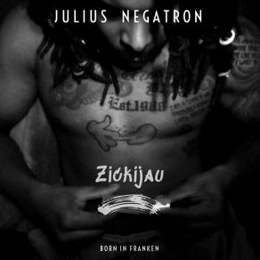 Download track Dreht Mal Durch Julius Negatron