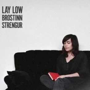 Download track Lífið Lay Law