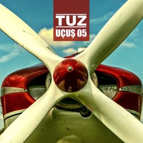 Download track Uus 05 Tuz