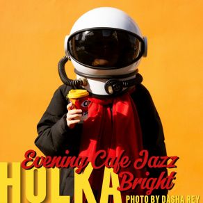 Download track Familiar Cafe Holka