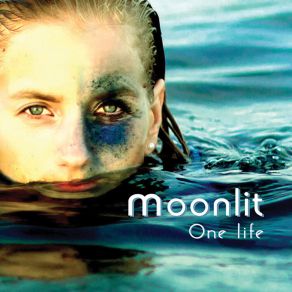 Download track Alive Moonlit