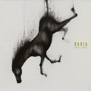 Download track Water & Sand Daria