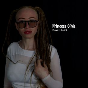 Download track Ngihamba Nawe Princess C'hleIce50, Doomengo