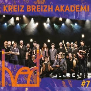 Download track Last Round (Re An Tremen Diwezhañ) Kreiz Breizh Akademi