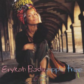 Download track Other Side Of The Game (Live At The Jazz Café / London) Erykah BaduThe London