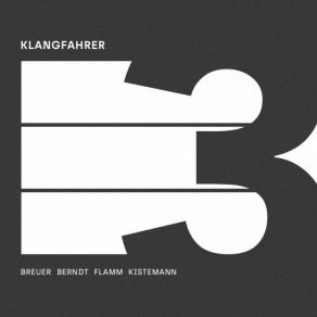 Download track Slowmotion Walk Klangfahrer