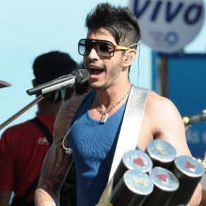 Download track Meu Cracao So Pensa Em Te Amar Gusttavo Lima