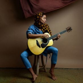 Download track About Guilt Nneka