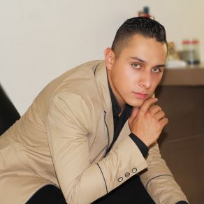 Download track Eres El Amor De Mi Vida Alejandro Torres El. Cachorro