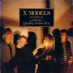 Download track Låsta Positioner X-MODELS