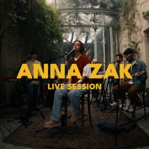 Download track לך לישון (Live) Anna Zak