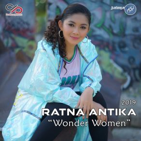 Download track Wonder Woman Ratna Antika