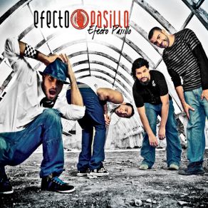 Download track No Compensa Efecto Pasillo