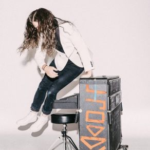 Download track Bad Habits J Roddy Walston And The Business