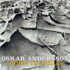 Download track Win The Race Oskar Andersson