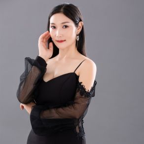 Download track 天黑了你还记得我吗 (Dj小鱼儿版) 摇滚女王