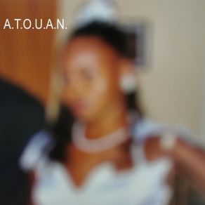 Download track Naïveté Juvénile Olga Atouan