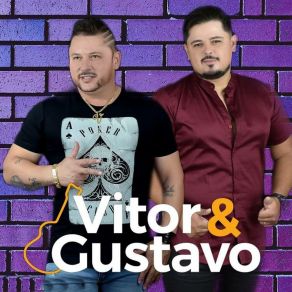 Download track Um Minuto Vitor E Gustavo