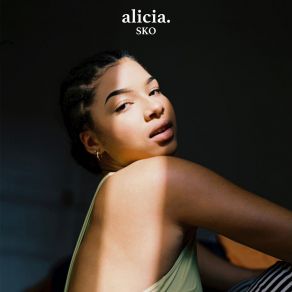 Download track Reine Alicia