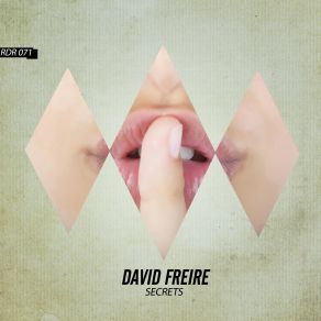 Download track Secrets David Freire