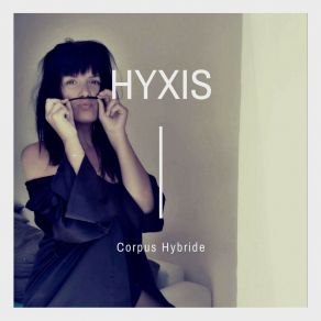 Download track L'amour Passe À Côté Hyxis