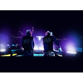 Download track Live On Europe 2 Daft Punk