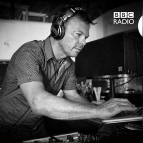 Download track The Essential Selection Incl Purple Disco Machine After Hours Mix-SAT-12-11-2015 Pete Tong