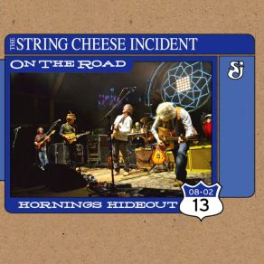 Download track Boo Boo's Pik-A-Nik (Live) The String Cheese Incident