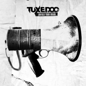 Download track Follow Me TuXedoo