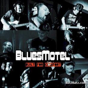 Download track Don't Stay Out All Night BluesMotel