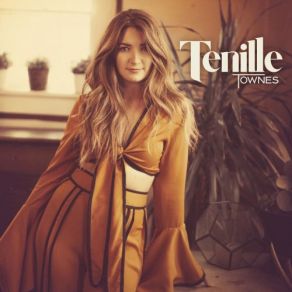 Download track Somebody's Daughter Tenille Townes