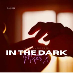 Download track In The Dark (Club Mix - Instrumental) Royal Music Paris