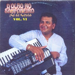 Download track D'Olho No Sanfoneiro Zé De Loura