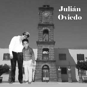 Download track Con Los Ojos Cerrados Julian Oviedo