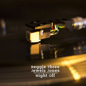 Download track Feelin' It Reggie Three Jewels Jones