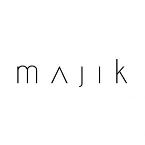 Download track Strangers Majik