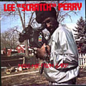 Download track Money Me A Deal With Lee Perry