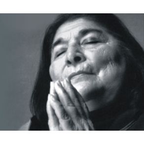 Download track Corazón De Estudiante Mercedes Sosa