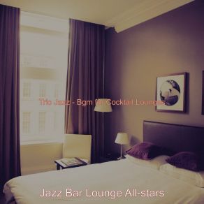 Download track Subtle Music For Luxury Resorts Lounge All Stars