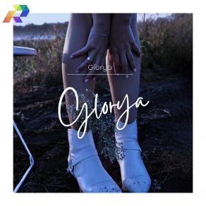 Download track Yang Kurasakan Glorya