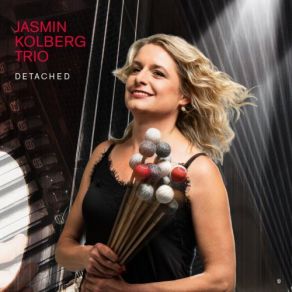 Download track Zehn Kleine Vortragsstücke, Op. 44: 5. Moment Musical (Arr. For Marimba, Accordion And Bass) Jasmin Kolberg TrioThe Bass