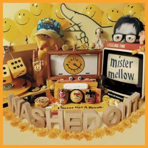 Download track Floating By Washed Out