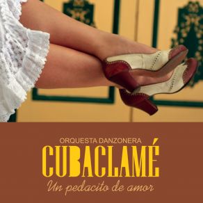 Download track Muy Junto Al Corazón Orquesta Danzonera Cubaclamé