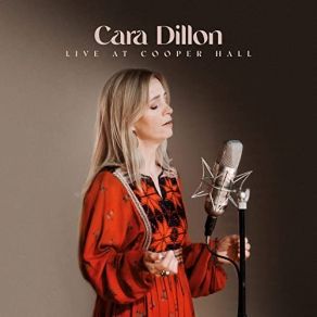 Download track As I Roved Out Cara Dillon