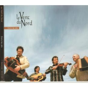 Download track La Beauté Du Mariage Le Vent Du Nord