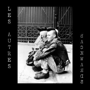 Download track Behind The Church (Studio Demo) Les Autres